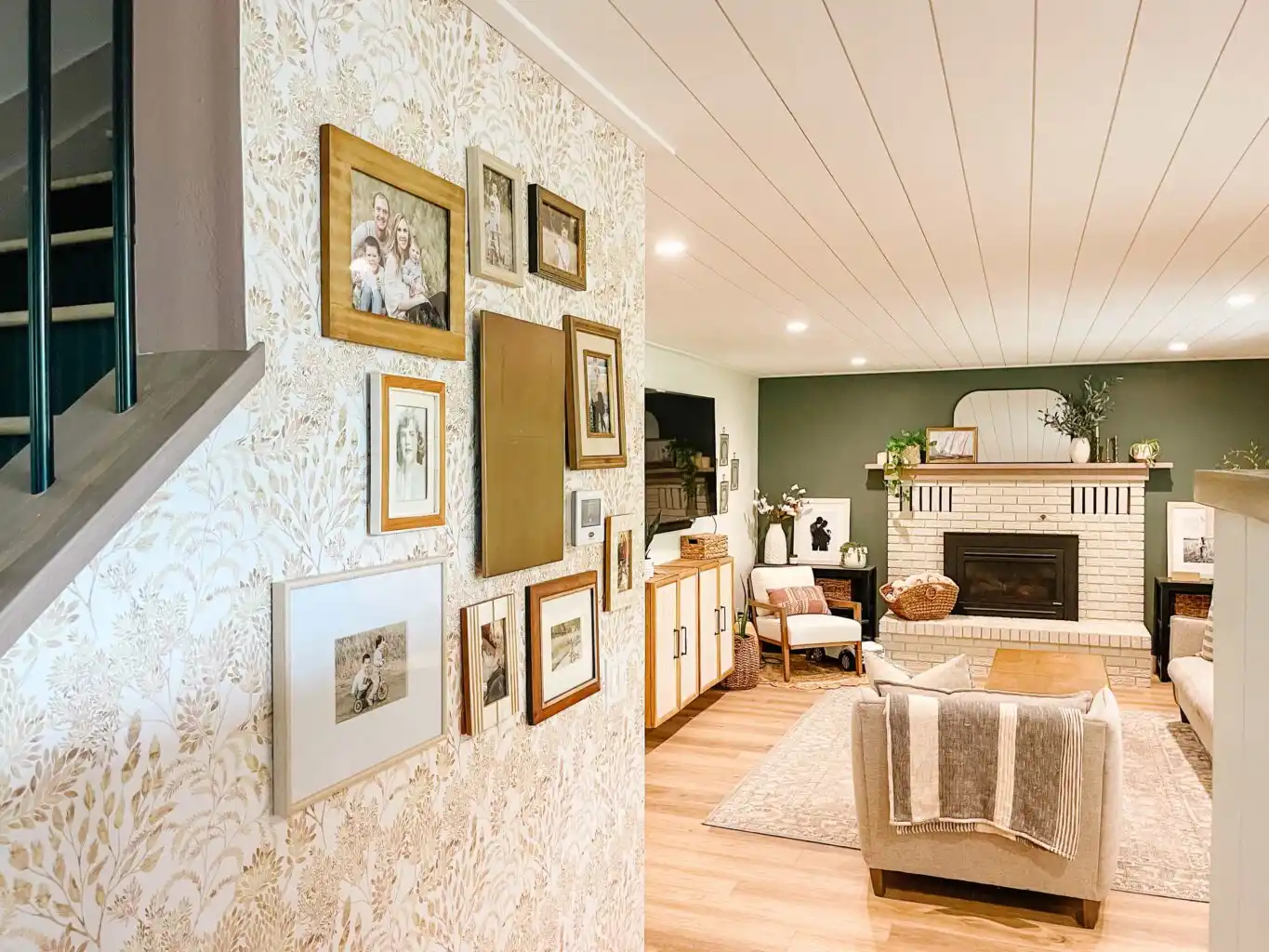 Zenith Floor Designs professional wallpaper installer at work